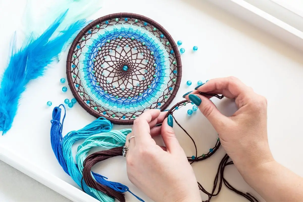 How To Make A Dreamcatcher