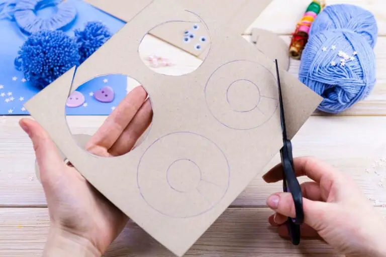 How To Make PomPoms Kitty Baby Love