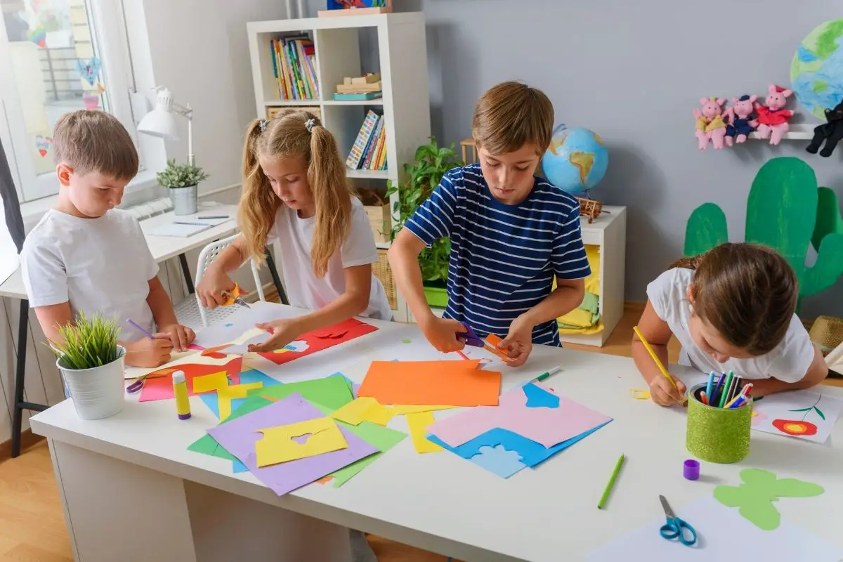 How To Make Things With Paper For Kids