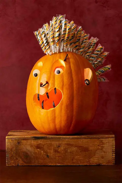 10 Funny Pumpkin Carving Ideas and Tutorial